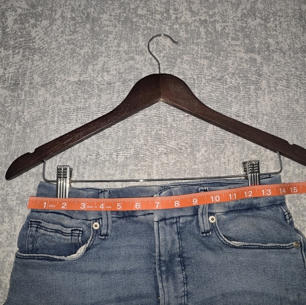 Good American Good Legs Straight Jeans High Rise Raw Hem Light Wash 6/28 - Picture 10 of 10